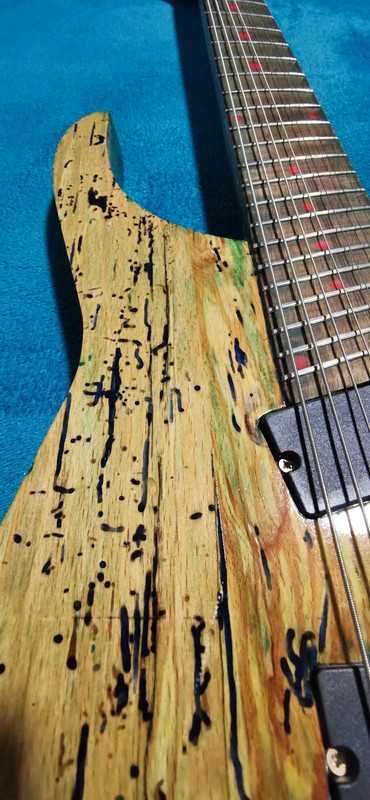 Custom Guitar Multiscale 7 strings