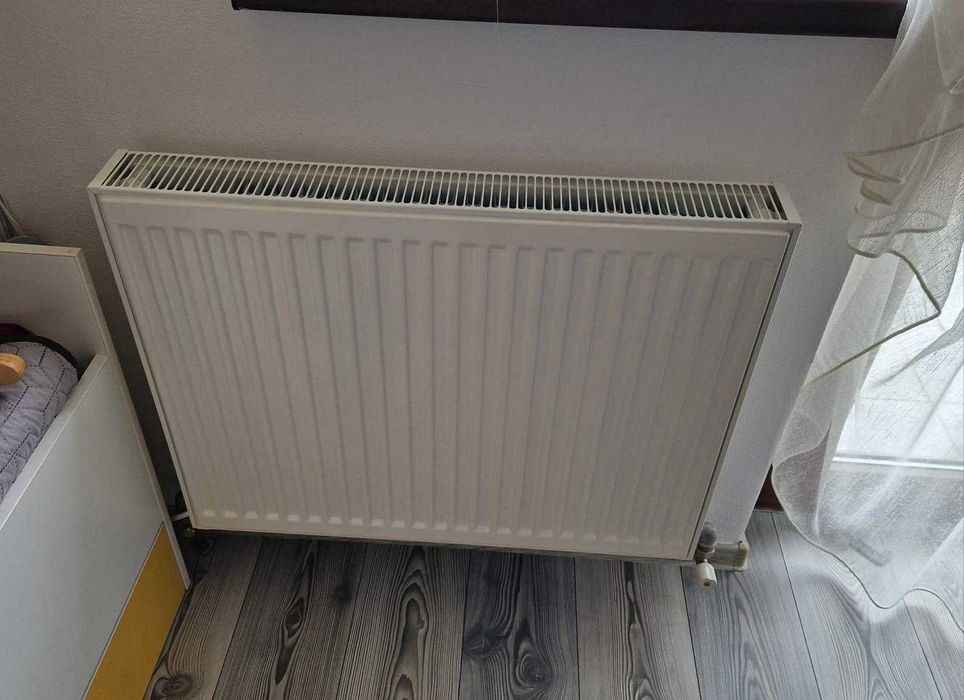 Calorifer otel tabla, ROMSTAL , in stare impecabila - 800 x 600