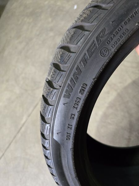 275/35/19 PIRELLI 4бр RunFlat