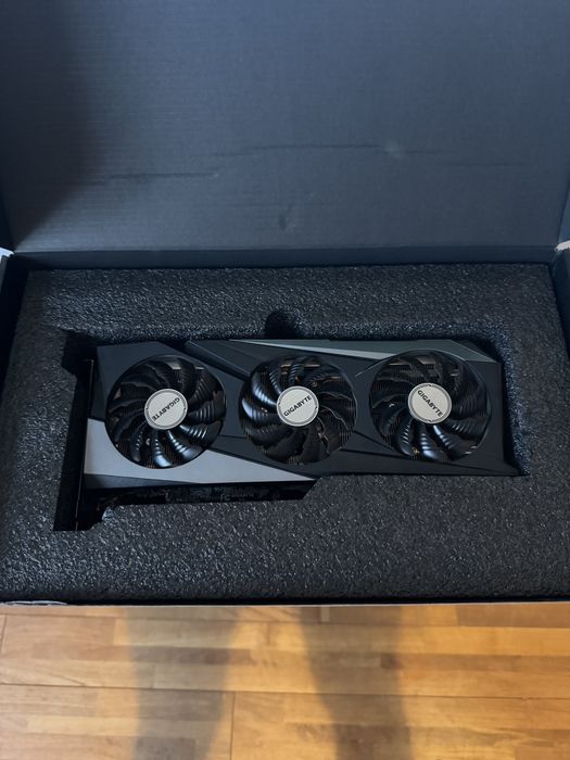 Radeon™ RX 6700 XT GAMING OC 12GB