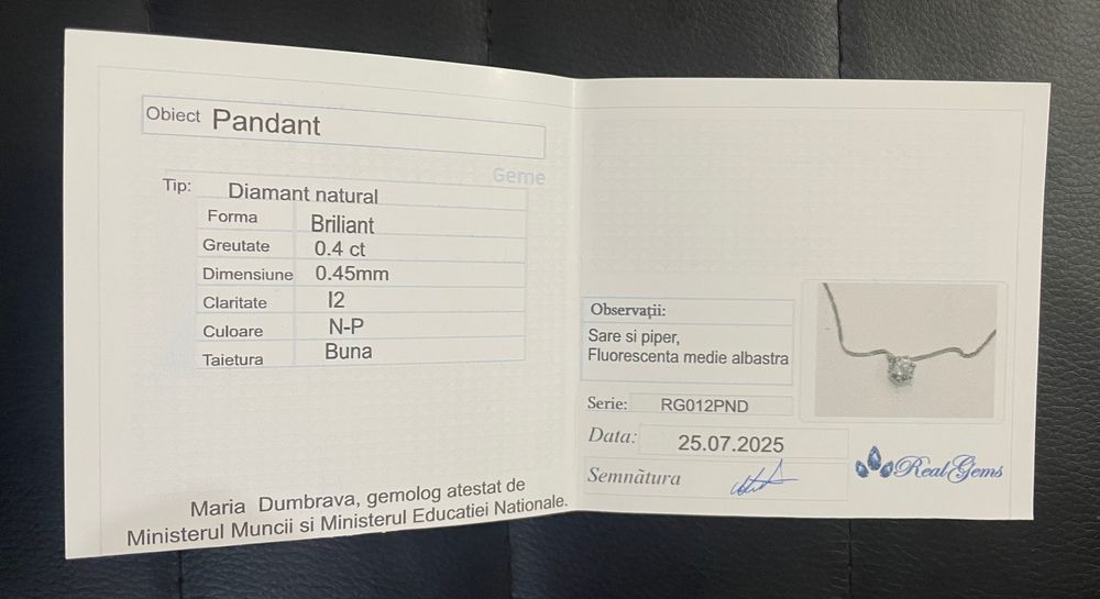 Set lanț  cu cercei din platina  si diamante naturale