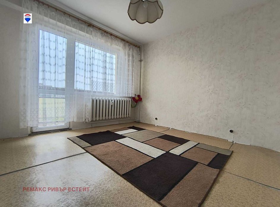 Продава се Тристаен апартамент в Русе, Здравец Север 2 - 79 кв.м за 1138 €/кв.м - Снимка #4