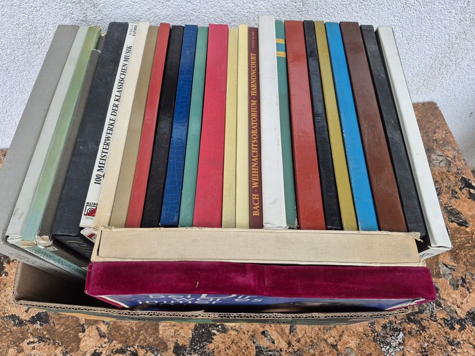Vând 150LP Discuri Vinil colectie muzica clasica compozitori celebrii
