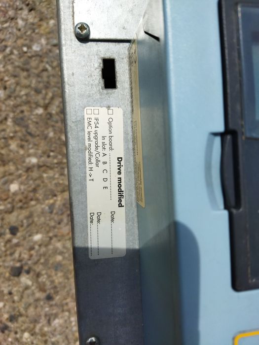 Convertizor de frecventa trifazat 15 KW