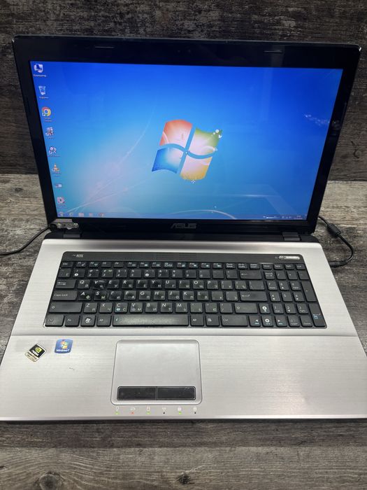 Asus x73s 17.3’ I5-2410m 4gb 500hdd. Читайте описание