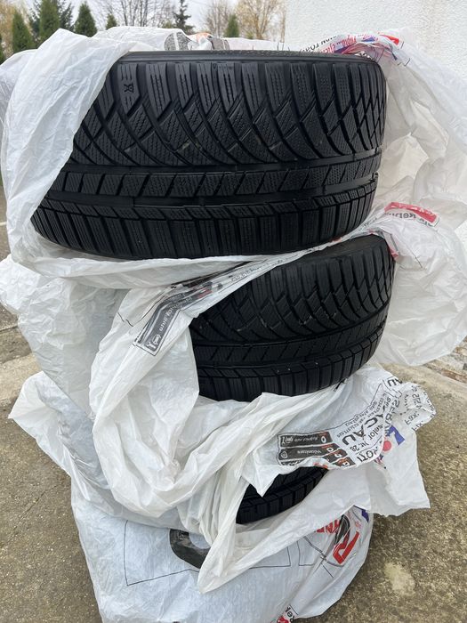 Set 4 anvelope iarnă dot 2024 noi marca kumho wintercraft