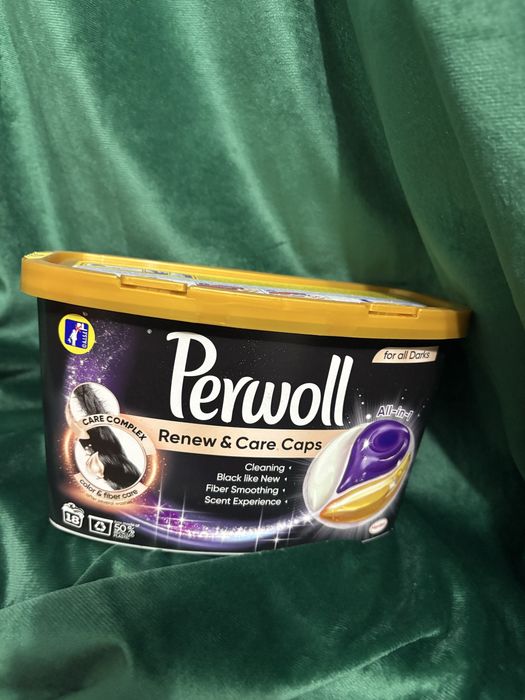 Vand 3 cutii perwoll