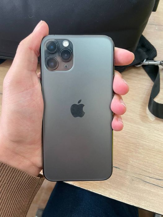 IPhone 11 pro с гарантией