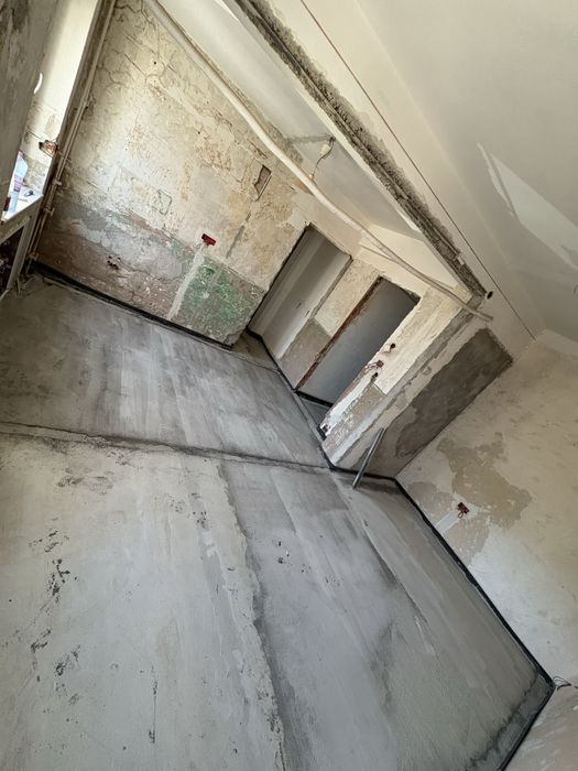 Executam lucrari interioare de mai multe tipuri