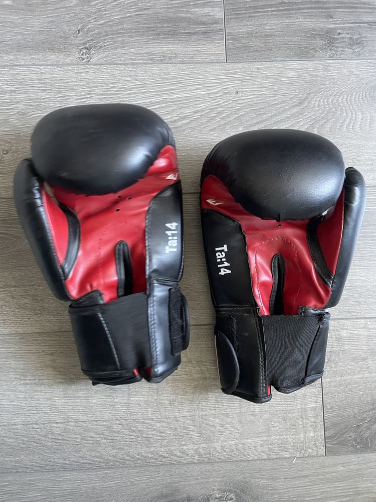 Everlast боксови ръкавици