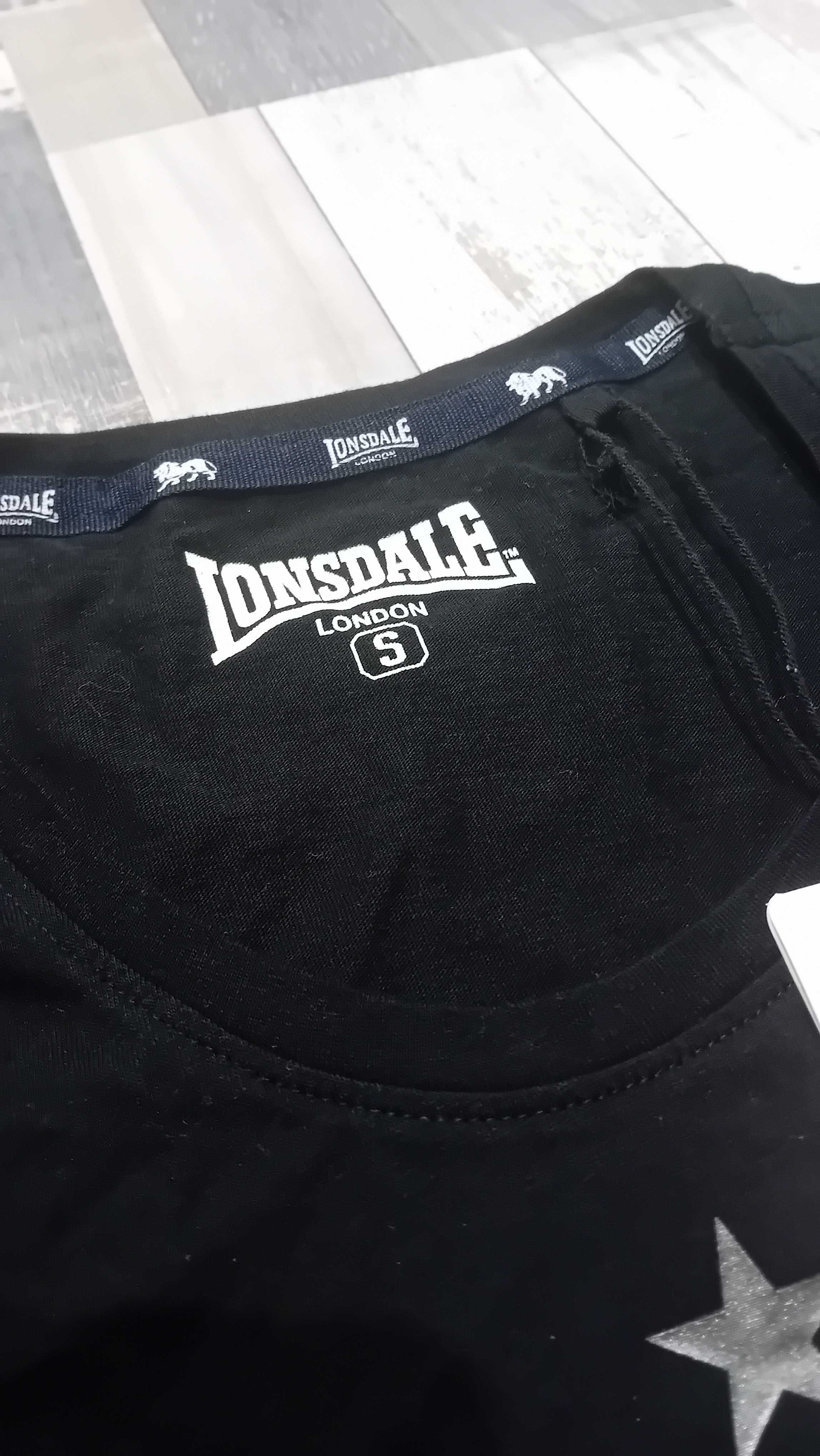 Тениска LONSDALE London - размер S