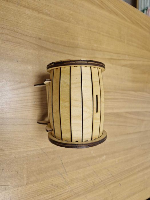 Pușculiță în forma de butoi