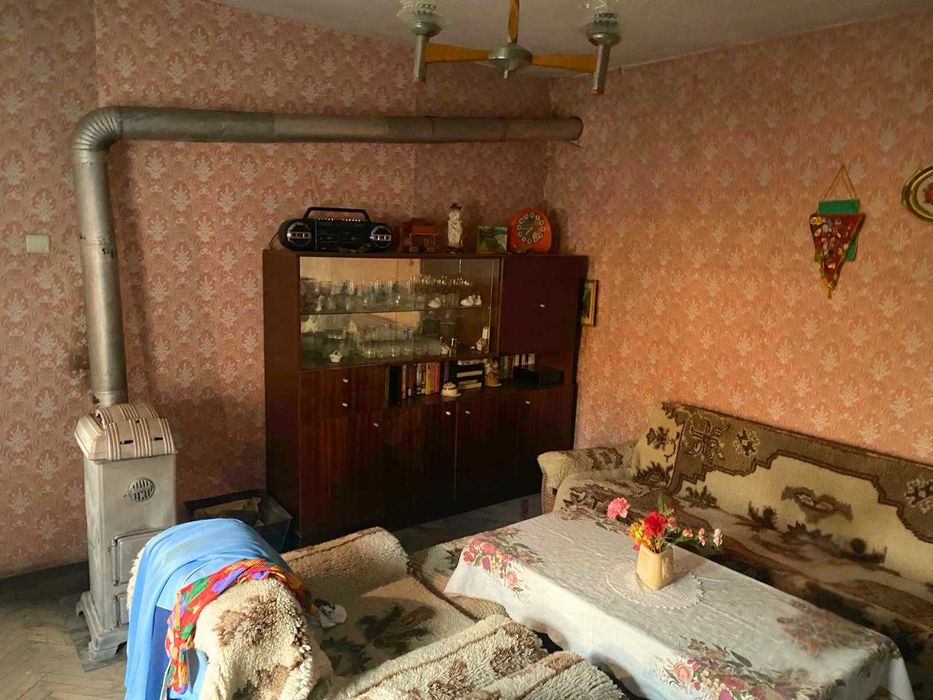 Продава КЪЩА, с. Янково, Шумен