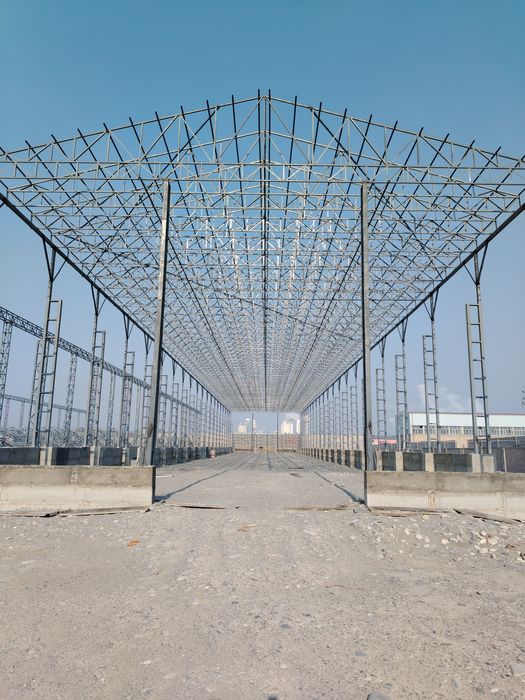 Навес ва томлар куриш хизмати.