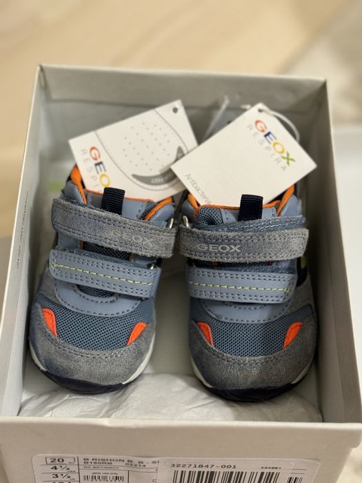 Adidasi  Geox nr 20