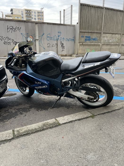 Suzuki GSXR 600 K1 GSX-R