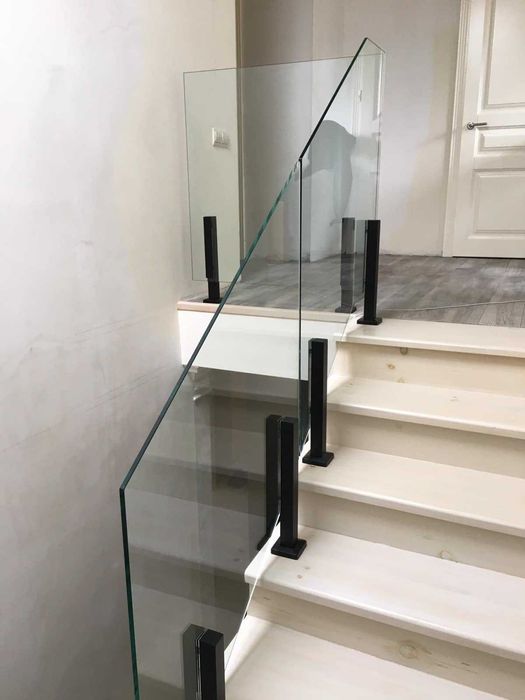 Balustrade din sticla. Colonie. Sisteme de balustrade. INOX 304