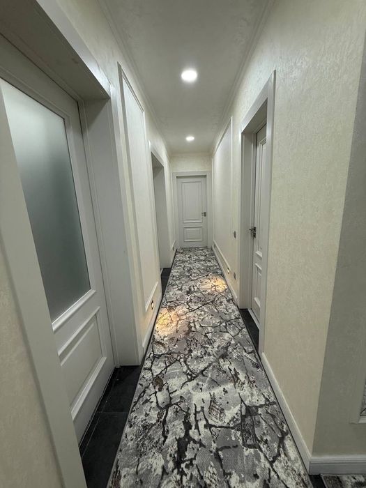 Istanbul City Продается 2 комнатная квартира ремонт Яккасарай