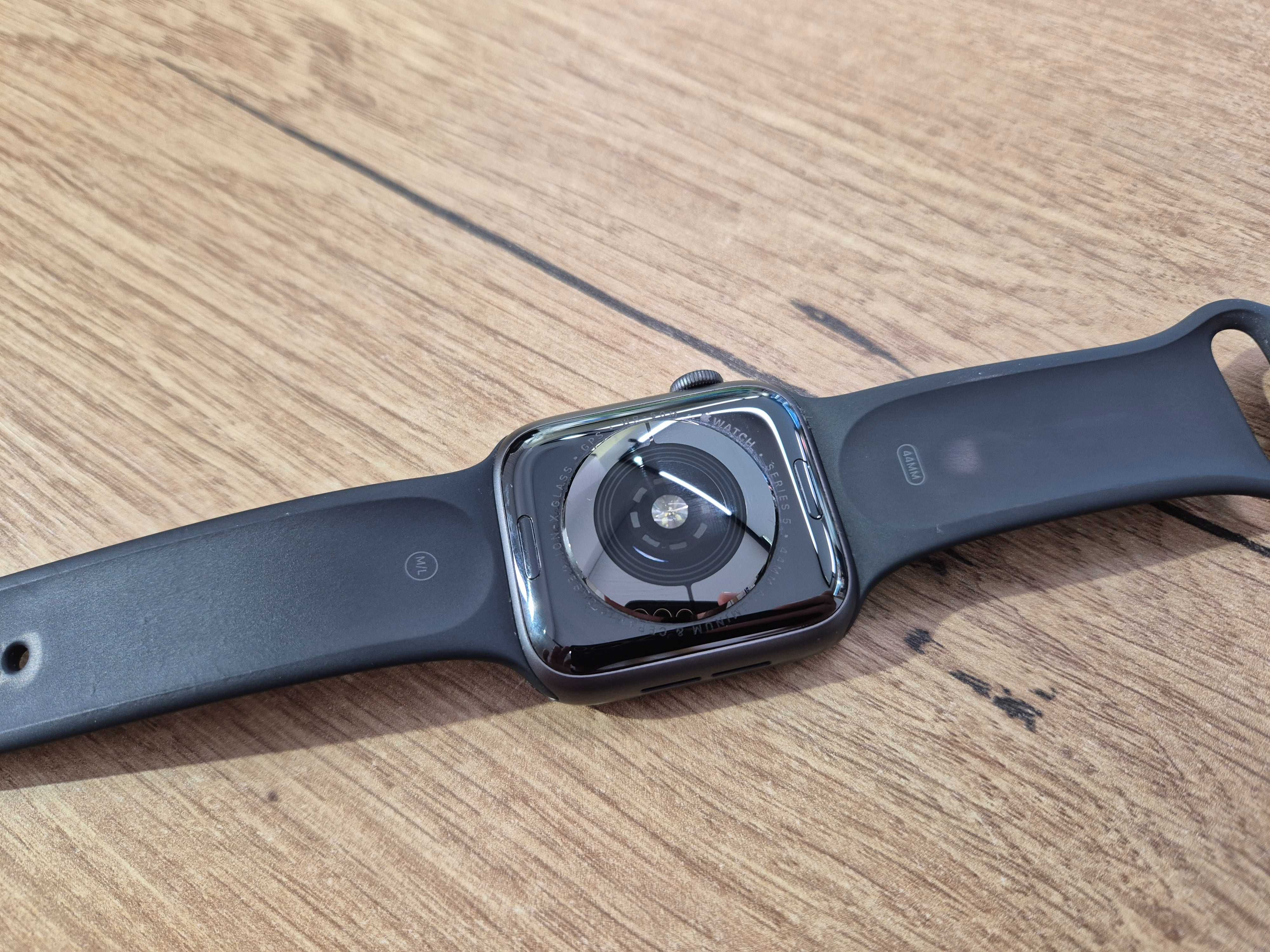 Apple Watch 5 44mm Aluminium Case | Factura & Garantie |