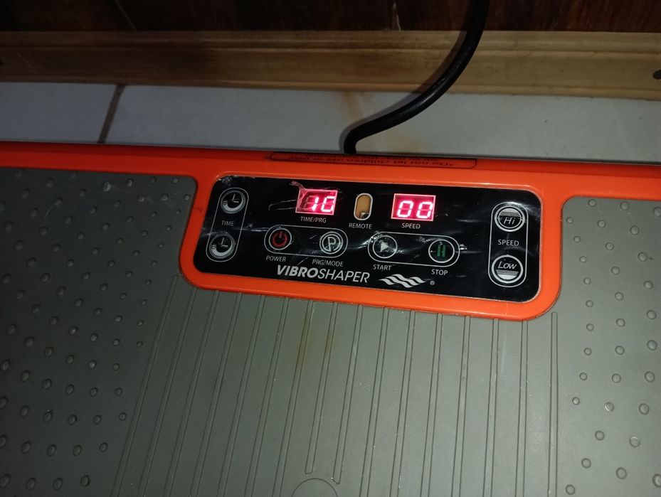Фитнес уред Vibro Shaper - 175 лв