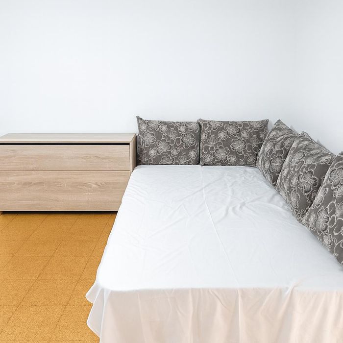 Дава се под наем Едностаен апартамент в Пловдив, Кършияка - 40 кв.м за 253.98 € - Снимка #2