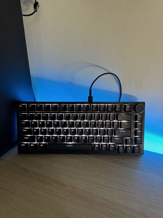 Tastaturi mecanice Ajazz Ak820