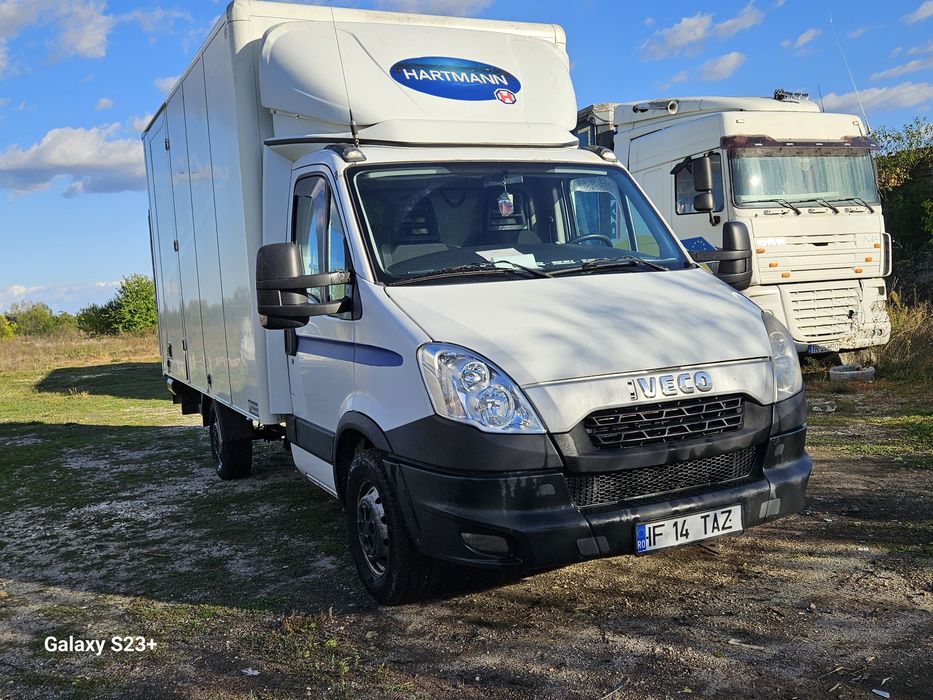 Iveco daily 35s14 cu lift de 1 tona