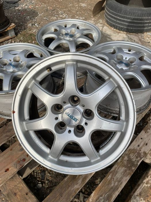 Срочно продам оригинал диски в идеале. Диски привозные без дефекта. По