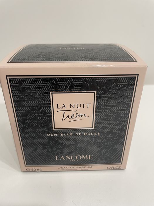 Lancôme La Nuit Trésor Dentelle de Roses Eau de Parfum.  50мл
