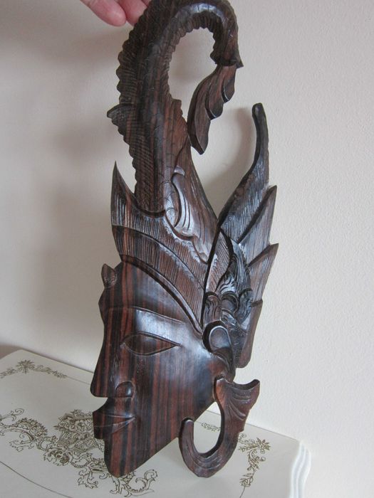 cadou rar Zeita Dewi Sri Bali 1960 decoratiune perete lemn abanos