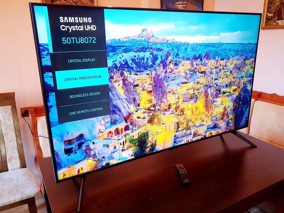 Телевизор -  Samsung 50 ИНЧА - Smart - 4K - Ultra -  HD !