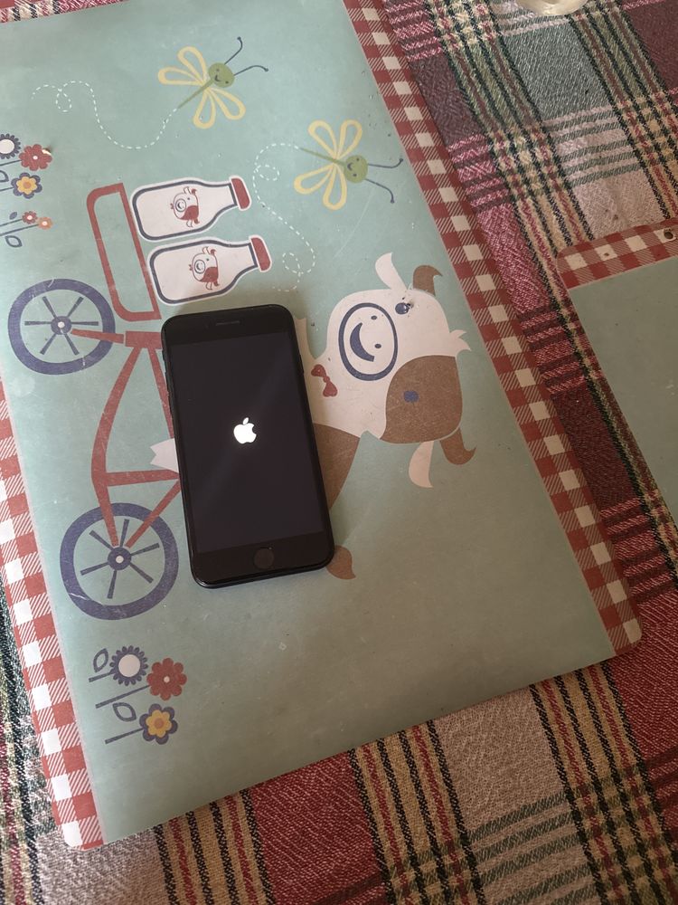 Iphone se2020  128gb