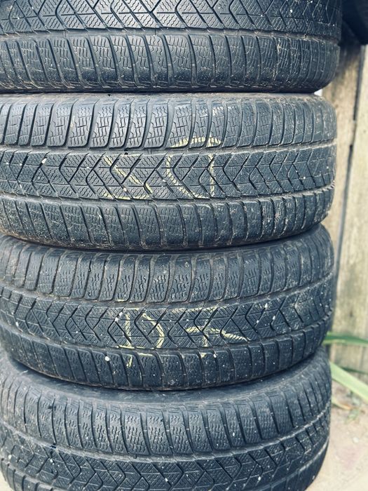 Anvelope/cauciucuri Pirelli Sottozero 245 45 R18
