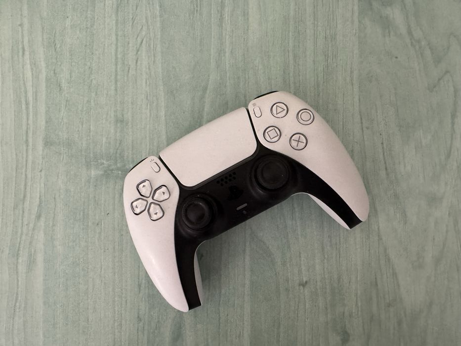 Vand Playstation 5 Digital Edition Slim + Controller