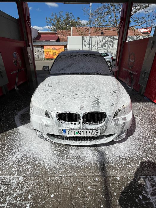 Vand Bmw 530xd an 2006 autoutilitara