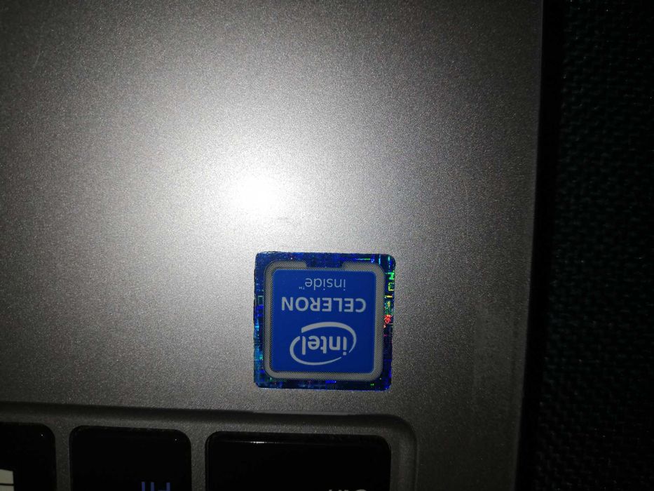 Laptop Prestigio 141c5 slim procesor Intel DDR4