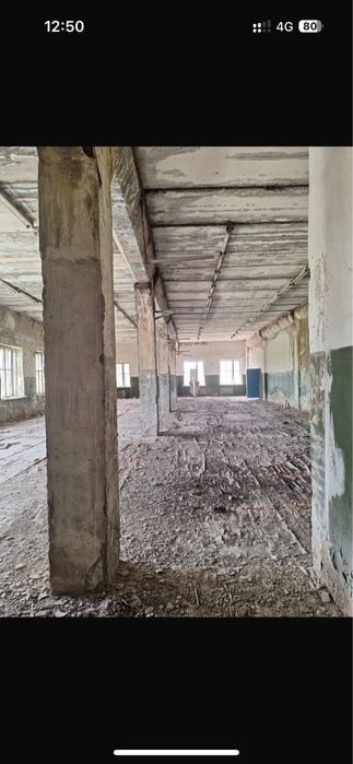 Продаю второй этаж двухэтажного здания