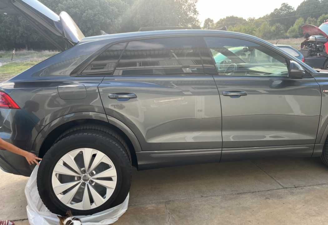 Audi Q8,Q7 оригинални джанти 19" със зимни гуми Continental 265/55/19
