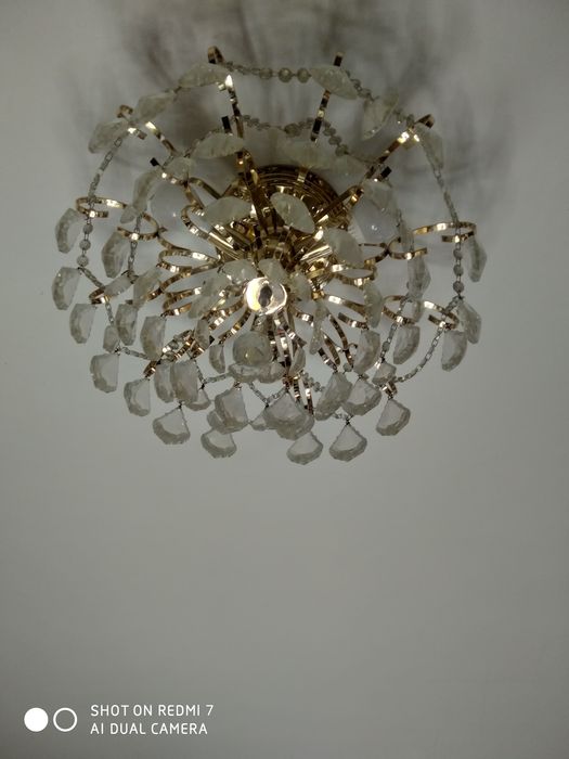Прекрасная люстра