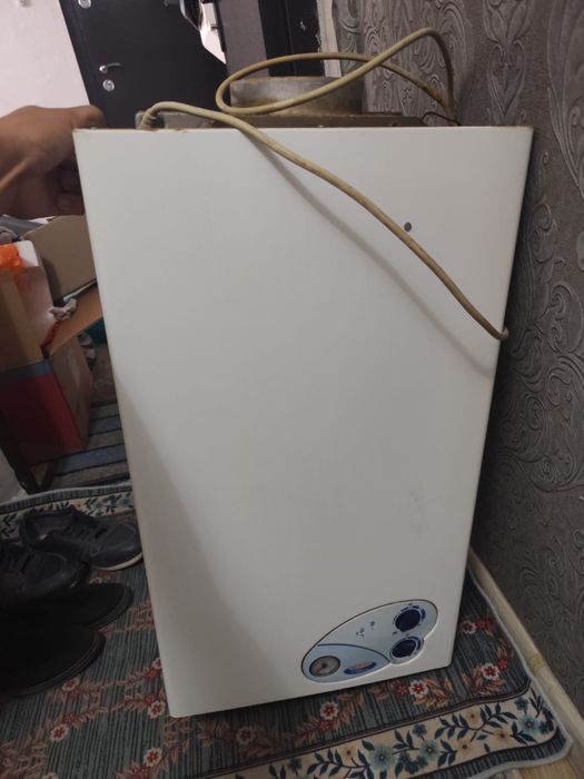 Продам газовый котел