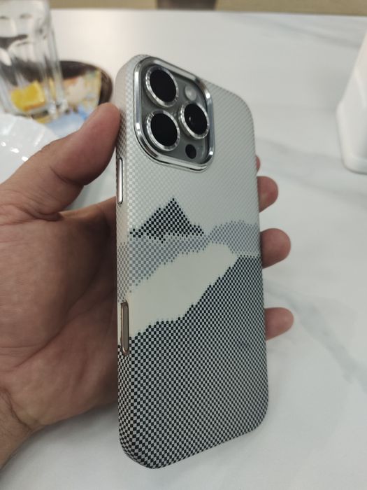 iPhone 16 pro max 252 гигабайт, керемет жагдайда, коробка бари бар