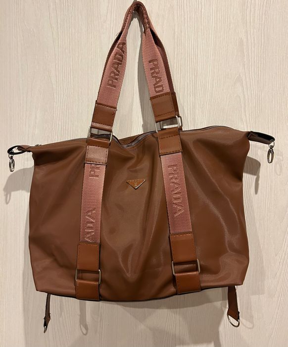 Дамска чанта PRADA