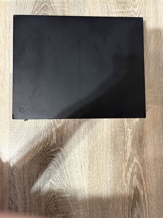 Vand xbox one s de 500 de gb