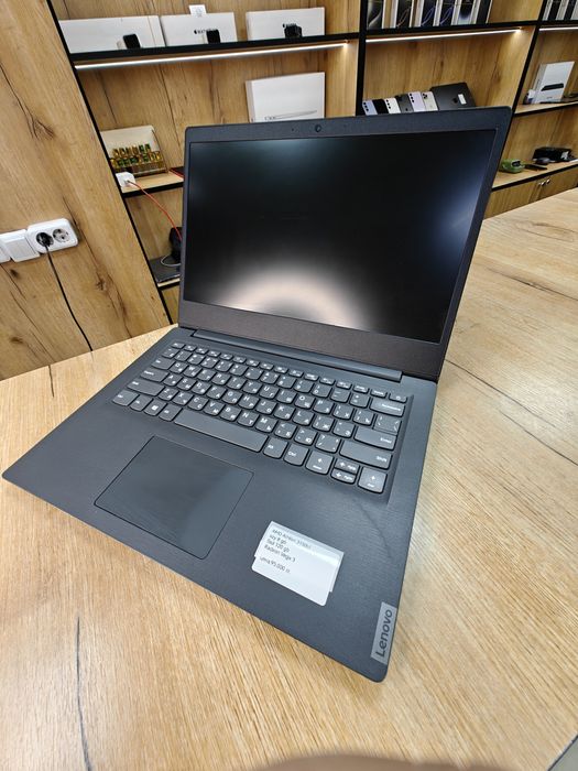 Ноутбук Lenovo 14 | AMD Gold | ОЗУ 8гб | 128гб SSD