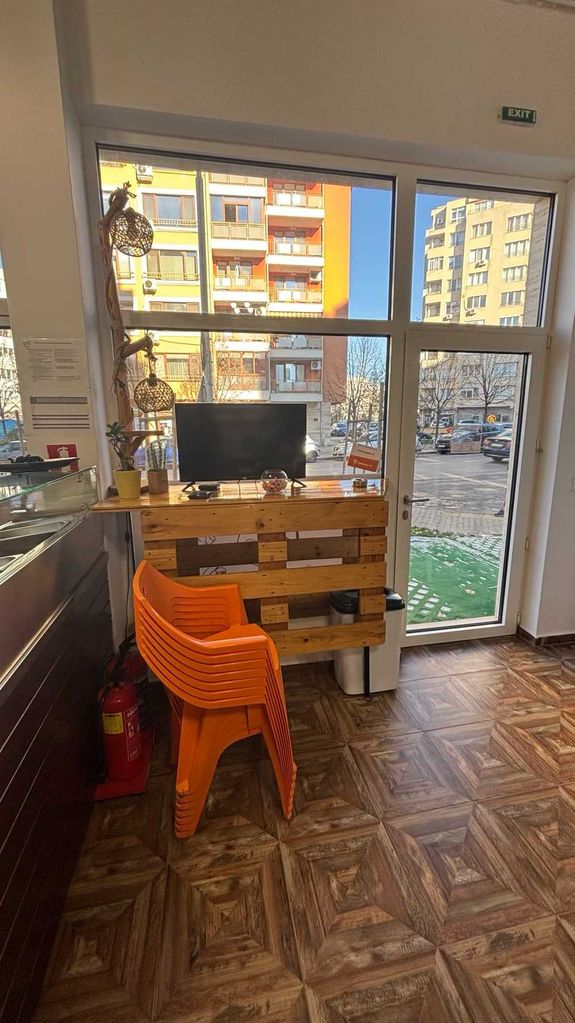 Дава се под наем Заведение в София, Дружба 2 - 40 кв.м за 15300 € - Снимка #3