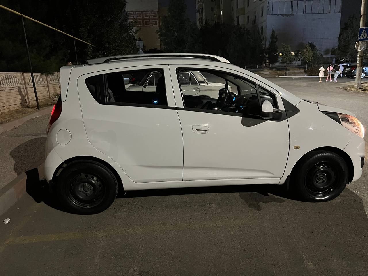 Chevrolet  Spark 1 pozitsiya