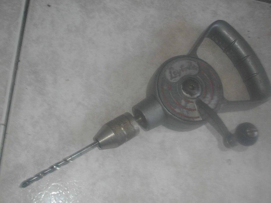 Голяма-Малка Ръчна Дрелка Профи Алумин/К-т 8 бр.Ръчно Длето Стругарско