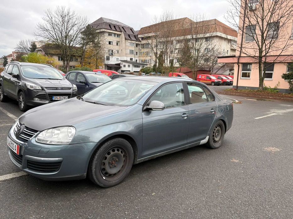 Volkswagen Jetta 1.6 Benzina