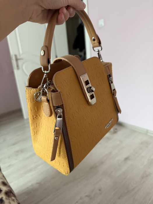 Чанта Massimo Zardi,чисто нова