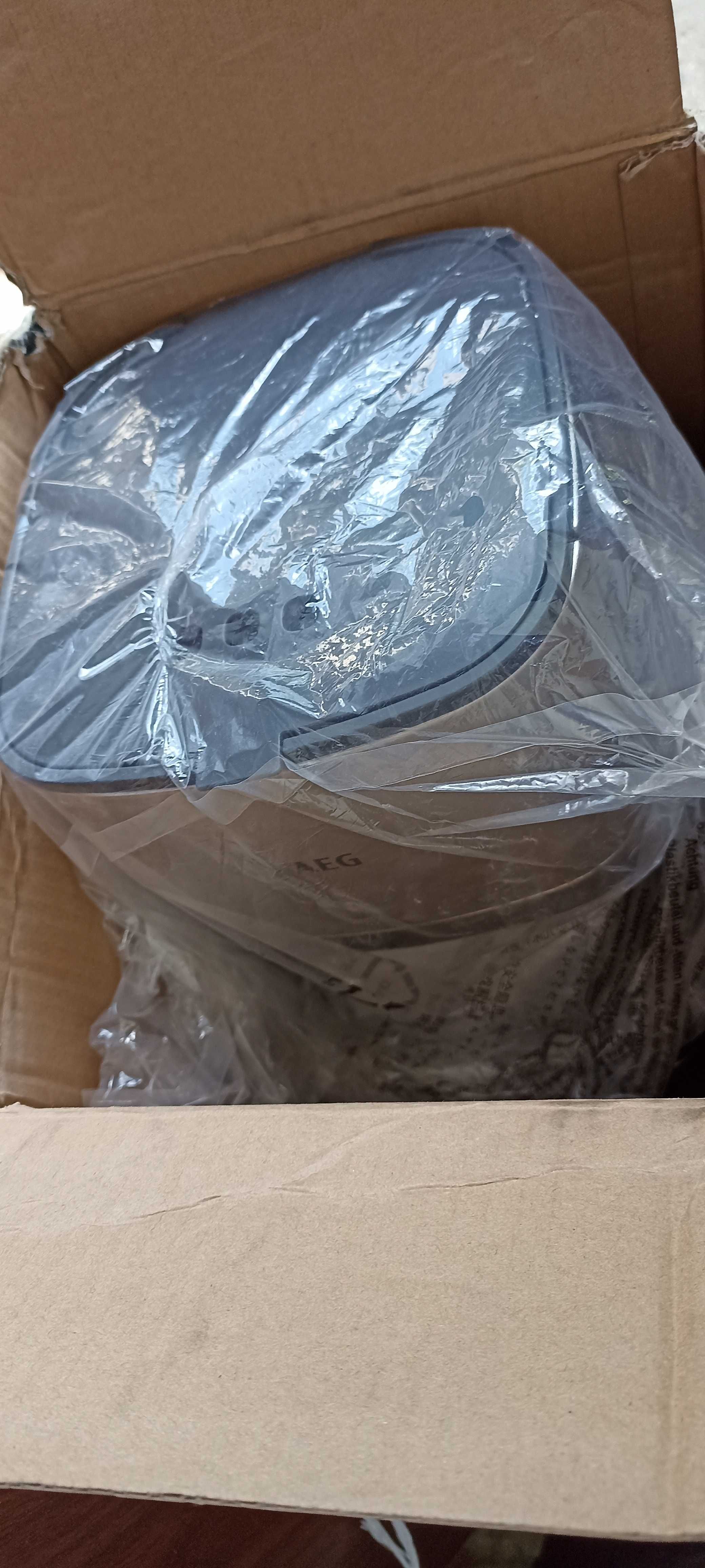кафемашини AEG Electrolux TSK-1062 и AEG KF7700 PremiumLine 1,3 л